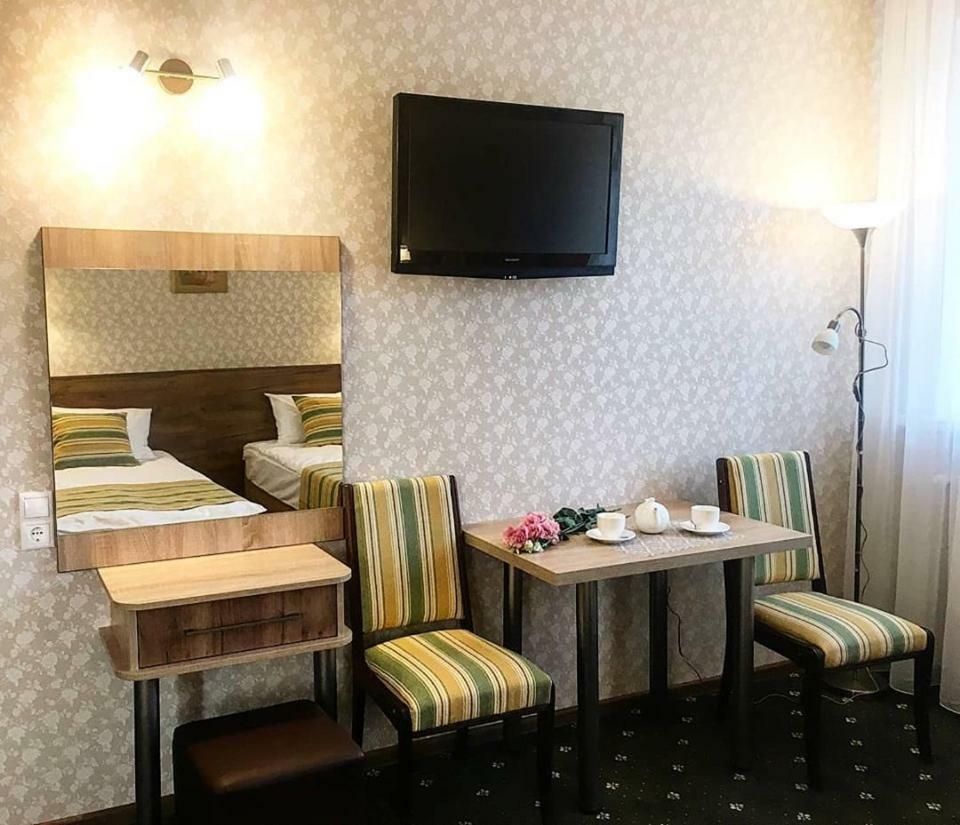Hotel Rioro Myrhorod Zewnętrze zdjęcie