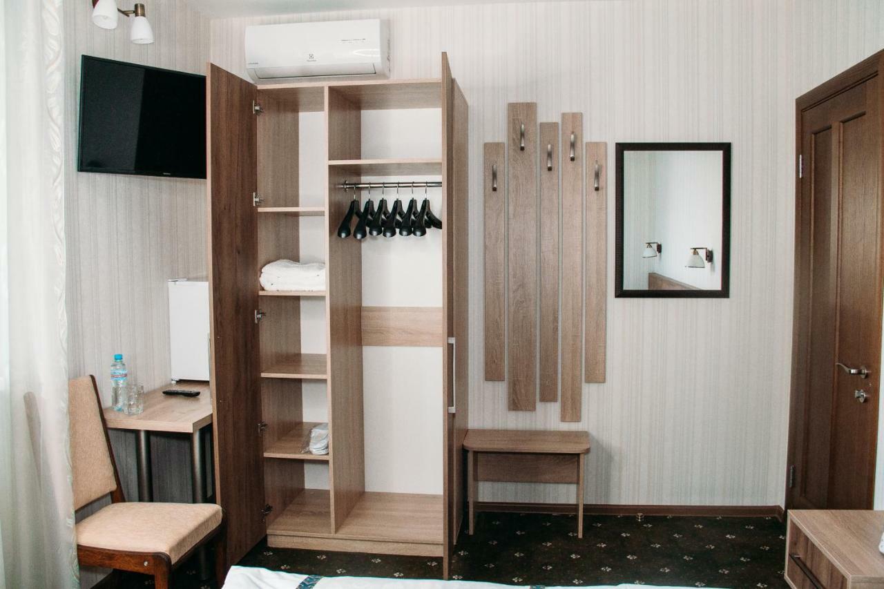 Hotel Rioro Myrhorod Zewnętrze zdjęcie