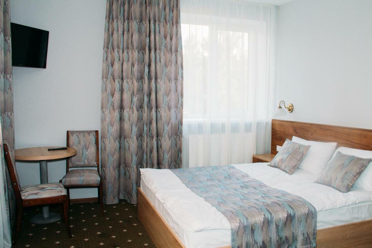 Hotel Rioro Myrhorod Zewnętrze zdjęcie