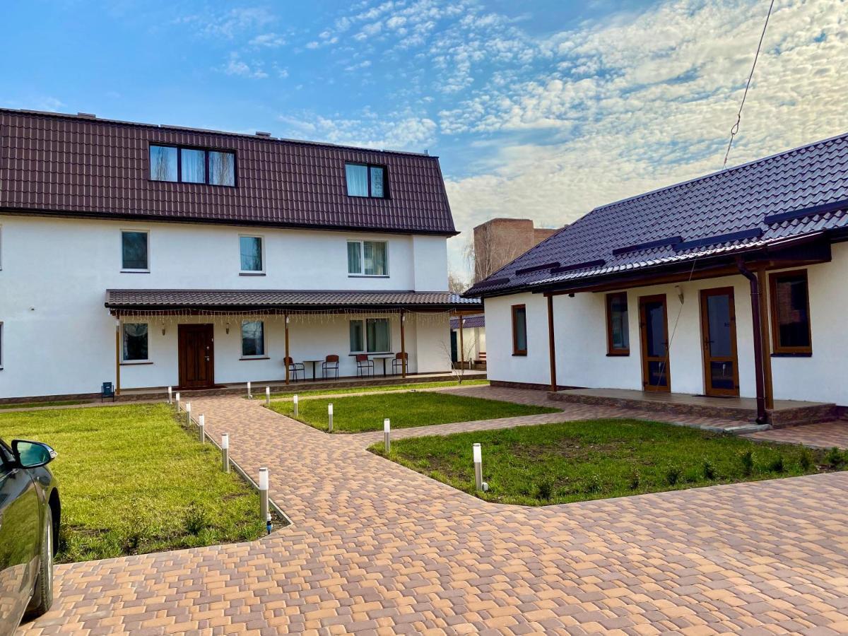 Hotel Rioro Myrhorod Zewnętrze zdjęcie